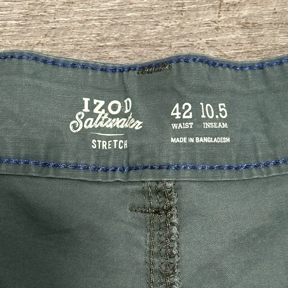 Men's IZOD Saltwater 42 XL Chino Khakis Cargo Utility Shorts Olive Green NWT - Picture 7 of 8